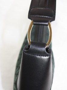 gucci-green-logo-hobo-3